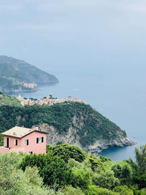 Amazing Flat At The Heart Of 5 Terre National Park Apartment Vernazza Exterior photo